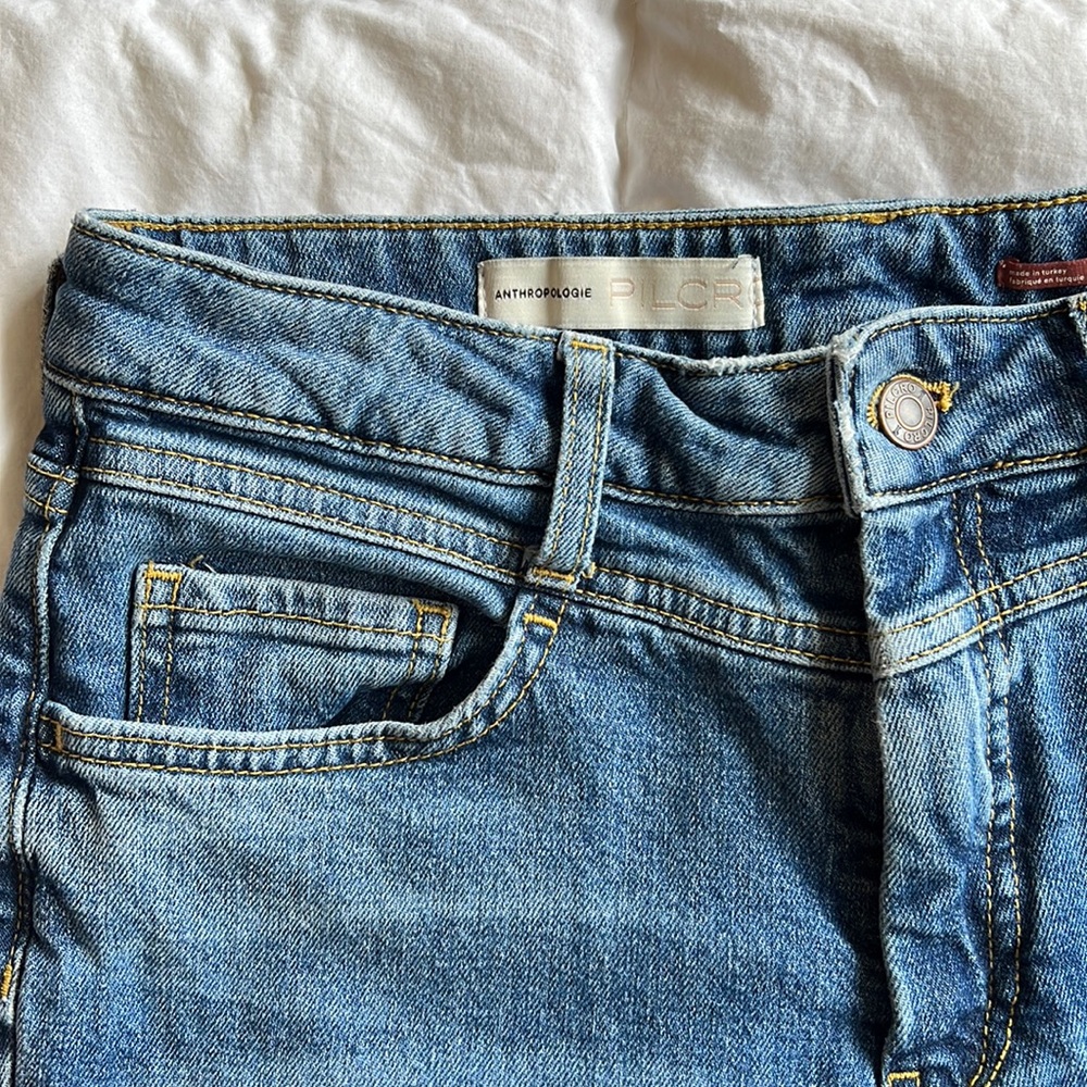 Anthropologie Pilcro distressed jeans Sz 28